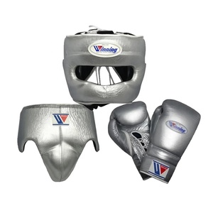 Conjunto de equipo de boxeo Winning Pink: Casco, guantes y protector inguinal para entrenamiento de artes marciales, diseño con cordones, unisex, a partir de 14 años. - Product Image 4