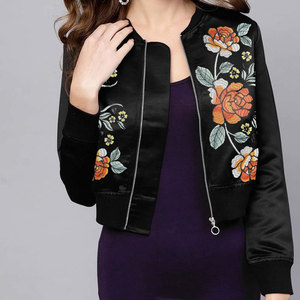 Chaqueta Bomber de Mezclilla para Mujer, Estilo Urbano, Acolchada, Brillante, Bordada, con Botones, Cálida para Otoño e Invierno, Estampado Completo, Venta al Por Mayor - Product Image 5