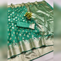 Sari en soie Banarasi pure avec broderie Zari, pallu riche et lourd, idéal pour les fêtes estivales, mariages, protection solaire indienne, séchage rapide