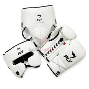 Ensemble de boxe personnalisé dernière génération, fabrication en usine, best-seller : Gants de boxe professionnels en cuir, protège-tête et protège-glandes. - Product Image 1