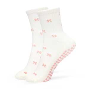 Chaussettes de yoga et de ballet antidérapantes en tissu éponge à motif de nœuds mignons avec logo personnalisé, chaussettes de pilates à adhérence personnalisée en forme de cœur, chaussettes de danse de printemps pour femmes, entraînement - Product Image 1