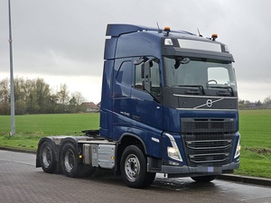 รถบรรทุกหัวลาก Volvo FH 540 6x4 ปี 2021 มือสอง พวงมาลัยซ้าย เครื่องยนต์ดีเซล เกียร์อัตโนมัติ มาตรฐานยูโร 6 สำหรับขนส่งโลจิสติกส์ใหม่ - Product Image 1