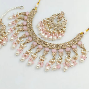 DERNIÈRE ANTIQUE MOTIPEARL & DROP COLLIER FANTAISIE À LA MODE PLAQUÉ OR AVEC ENSEMBLE DE BOUCLES D'OREILLES MANGTIKKA ET ENSEMBLE DE BIJOUX FEMMES - Product Image 1