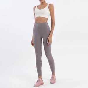 Muestra personalizada de nailon Ropa de entrenamiento Levantamiento de glúteos Yoga Leggings Sujetador deportivo Ropa activa Mujeres Fitness Yoga Conjuntos - Product Image 2