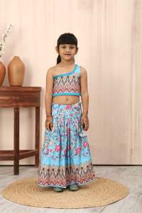 Ensemble de vêtements traditionnels pour enfants Shoryam Fashion, Lehenga Choli bleu imprimé, haut court à une épaule, jupe évasée pour les filles, fête - Product Image 6