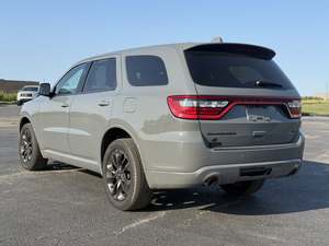 Nuevo usado 2023 Dodge Durango GT Plus AWD con ruedas de aleación Asientos de cuero Sistema de navegación Arranque remoto Android Auto Sunroof - Product Image 3