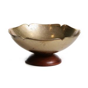 Cuenco para servir comida con Base de madera de aluminio dorado, decoración de mesa de Metal, dátiles, cuencos de frutas secas de Chocolate para uso en el comedor del hogar - Product Image 1