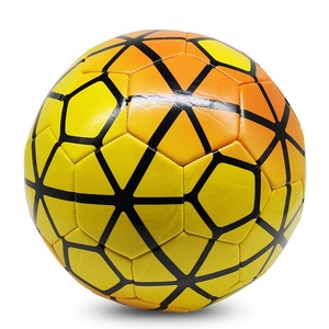 Balón de Fútbol Plegable con Logotipo Personalizado OEM, Cuero PU Ligero, Cosido a Máquina Profesional, Alta Retención de Aire, Balón de Entrenamiento y Partido - Product Image 6