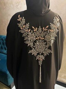 Abayas ethniques décontractées en rayonne brodées à la main pour femmes taille XXL Kimono à capuche avec boutons - Product Image 2