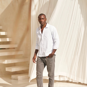Chemise de smoking à manches longues et col en V pour homme BEAM, de haute qualité, 40% coton + 60% polyester, tissu d'été formel, évacuation de l'humidité - Product Image 2