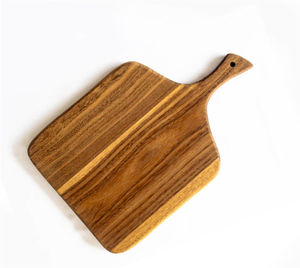 Elegante Tabla de Cortar Redonda de Madera de Diseño, Apta para Lavavajillas y Fácil de Limpiar para Uso en la Cocina - Product Image 1