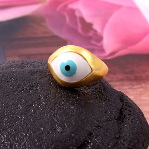 Anillo clásico de esmalte de ojo de Plata de Ley 925 para mujer chapado en oro - Product Image 4