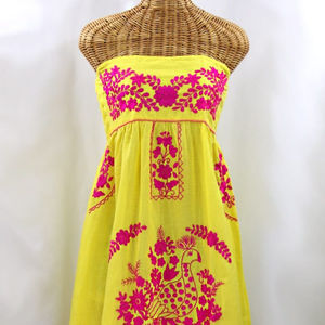 Vestido de diseñador para mujer, Color amarillo bordado, sin mangas, longitud media, estilo mexicana - Product Image 1