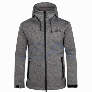 Chaqueta Softshell Personalizada al por Mayor con Logotipo en el Cuello, Fabricada en Poliéster, Transpirable y Ecológica para Uso en Exteriores - Product Image 3