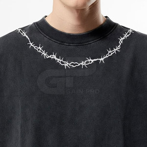 Camiseta Moderna de Corte Recto para Hombre, Diseñada con Hombros Caídos Relajados y un Estilo Urbano Minimalista - Product Image 6