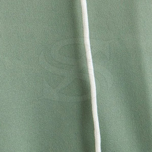 เสื้อฮู้ดผู้ชายมาใหม่ตัดสะอาดและสวมใส่สบายออกแบบมาสำหรับการใช้งานในชีวิตประจำวันและสไตล์ถนนได้ง่าย - Product Image 5