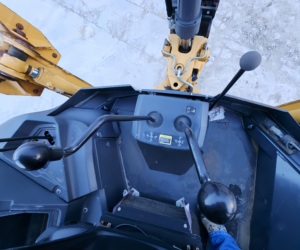 EPA-zugelassener gebrauchter Mini-Bagger lader <span class=keywords><strong>JD</strong></span> 310L EP Versand bereit USA Kanada Australien