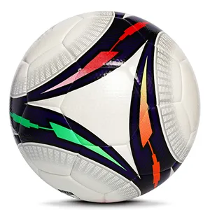 Футбольный мяч высокого качества