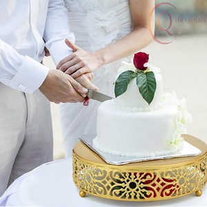 Base para Pastel de Metal Decorativa con Atractivo Clásico, Ideal para Exhibición de Pasteles, Fiestas de Té y Mesas de Eventos - Product Image 4