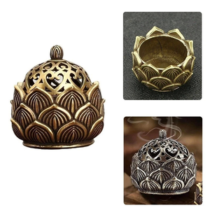 Brûleur d'encens décoratif religieux Bakhoor, style arabe, porte-oud pour intérieurs élégants (en métal) - Product Image 1