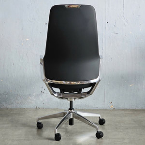 Silla Ejecutiva Premium ARICO-A1, Ergonómica, Tapicería de Microfibra, Estructura de Aluminio, Estilo Contemporáneo, para Hogar o Taller - Product Image 4