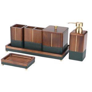 Trouver des ensembles d'accessoires de salle de bains de toilette en bois de qualité pour la décoration Ensemble de salle de bains de luxe pour la maison ou l'hôtel - Product Image 4