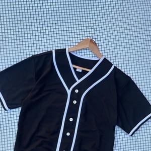 เสื้อเบสบอลยูนิเซ็กซ์ไฮสตรีทแบบติดกระดุมเสื้อระบายอากาศได้ดีพิมพ์ลายชุดกีฬาโพลีเอสเตอร์แบบเรียบสำหรับเบสบอลซอฟต์บอล - Product Image 3