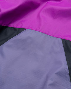 Conjuntos Deportivos Personalizados con Logotipo, Novedad de Verano 2026, Ropa de Entrenamiento Personalizada, Chaqueta Cortavientos y Pantalones Cortos para Hombre - Product Image 3