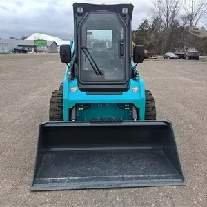 SUNWARD SWL2830 Chargeuse compacte à roues avec composants de base pour la construction et l'utilisation agricole - Product Image 1