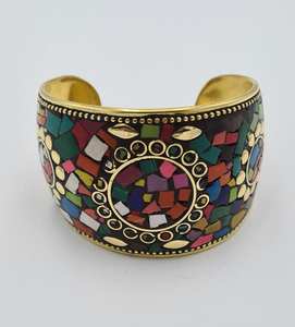 Brazalete Ancho de Diseño Floral, Hecho a Mano, 100% Latón Puro, Ajustable, Regalo para Mamá, Artesanía MS, Ms-wc-001 - Product Image 4