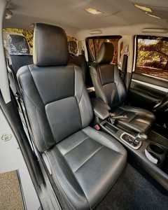 Toyota Hilux 2020 Usada con Todas las Opciones - Product Image 5