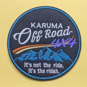 2023 Badges de patch brodés en tissu personnalisé Badge brodé personnalisé de haute qualité en gros ODM - Product Image 3