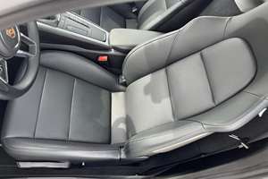 รถยนต์ปอร์เช่ 718 คามาเนอร์ AWD ปี 2024 ไมล์น้อย เกียร์อัตโนมัติ พวงมาลัยซ้าย เครื่องยนต์เทอร์โบ  หุ้มหนัง  ระบบขับเคลื่อนสี่ล้อ  ใช้แก๊ส/ไฟฟ้า - Product Image 3