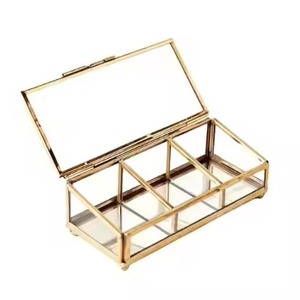 Boîte à bijoux en verre géométrique élégante en or rose, style moderne pour les mariages et la décoration de la maison, prête à offrir pour les bagues et les bibelots - Product Image 6