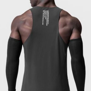 Camiseta de tirantes de alto rendimiento para hombre, ideal para correr, gimnasio y fitness al aire libre con tela transpirable hecha por RAM Industry - Product Image 6