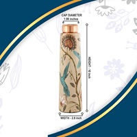 Bouteille d'eau en cuivre écologique de haute qualité, résistante à l'eau bouillante, style unisexe de luxe, emballage premium, fabriquée en Inde