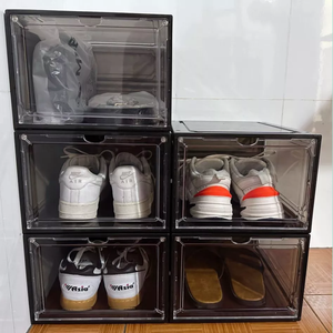 Cajas de zapatos de plástico transparente 34x27X19 con puerta magnética Caja de zapatos de plástico transparente de gran tamaño con puerta Fábrica Vietnam - Product Image 1