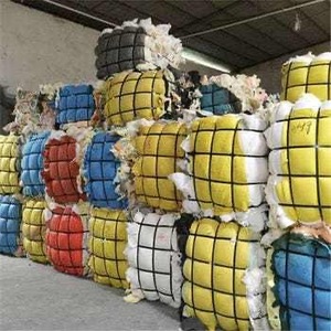 Déchets de mousse de polyuréthane fournis en grandes quantités pour les applications de fabrication de mousse reconstituée - Product Image 3