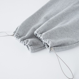 Pantalones de chándal lisos de algodón de bambú, pantalones para correr, pantalones de chándal hechos de algodón para hombre, tobillo ajustable, cordón teñido gris hecho a medida - Product Image 5