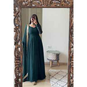 Traje de Seda Georgette Estilo Indio Pakistaní Moderno, Salwar Kameez Listo para Usar, Traje de Fiesta Elegante Cosido para Mujer - Product Image 1