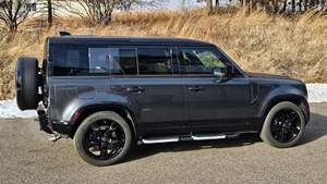 USADO LHD/RHD 2023 L A N D R O V E R DEFENDER 110 V8 - Product Image 6