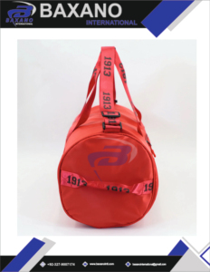 Sac de sport léger et durable rouge Delta Sigma Theta Sorority, sac de voyage personnalisé, sac de sport, bandoulière, grande capacité - Product Image 6