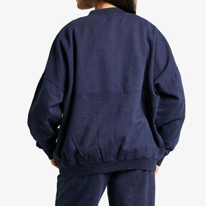 Survêtement en tissu doux à prix avantageux pour les acheteurs en gros avec fermeture éclair et design élégant de haute qualité / Design côtelé sur les poignets et le bas des pantalons - Product Image 5