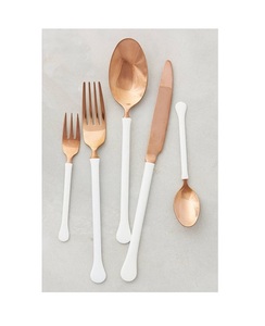 Ensemble de couverts en cuivre avec poignées en fer forme et tailles personnalisées ensemble de couverts pour la vaisselle de restaurant - Product Image 1