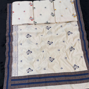 สารีผ้าลินินแอปริคอทที่สง่างามผสมผสานอย่างลงตัวของความสง่างามและประเพณี - Product Image 1