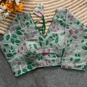 Fantaisie Designer Organza Avec Position Imprimer Blouse Femme fabricant de mode et approvisionnement de Surat au taux le plus bas - Product Image 3