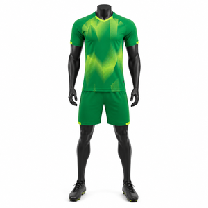 Uniforme de Fútbol - 100% Poliéster Transpirable de Secado Rápido, Prenda Ligera Teñida, Manga Corta, Colores Personalizados - Product Image 1