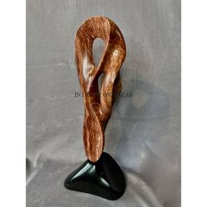 Métal luxueux fini en bois fait Sculpture de créateur élégante fantaisie avec base enduite de poudre de couleur noire à un prix impressionnant - Product Image 1