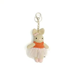 Mini llavero de muñeca de animal de ganchillo conejito de peluche con falda de tul para decoración de bolsa bonita y funcional de Indonesia - Product Image 4