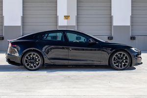 Tesla Model S Plaid 2022 Usado en Excelentes Condiciones - Product Image 2